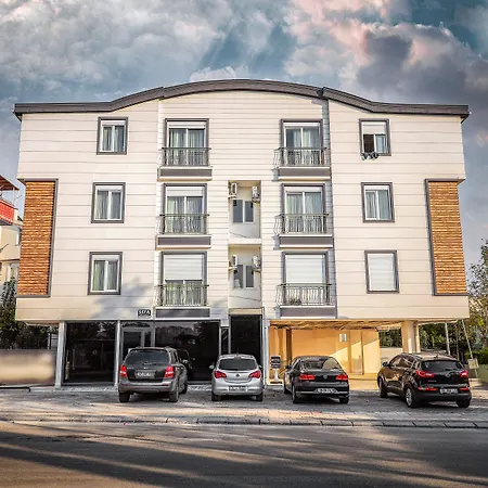 Adam 2 Hotel