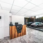 Hotel Adam 2 *
